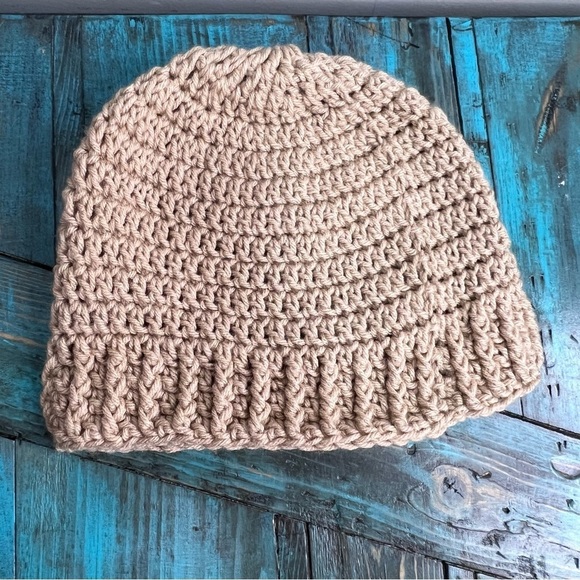 Knit Handmade Toque New Without Tags - Picture 4 of 4